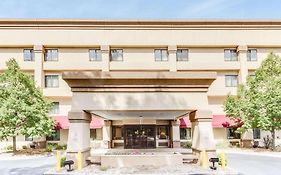 Baymont By Wyndham Kalamazoo West